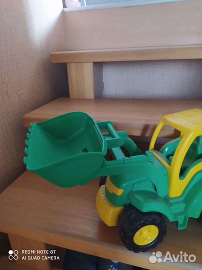 Детский трактор