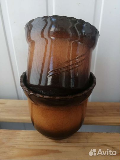 Горшок для цветов 2шт. (Цена за все)