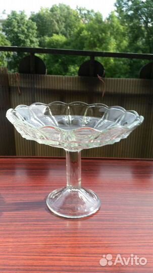 Хрустальная ваза