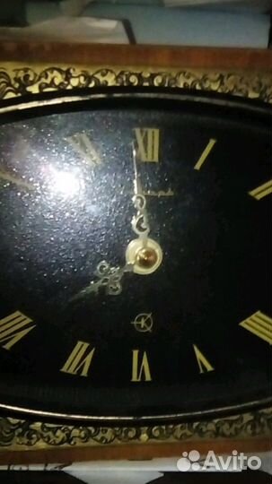 Часы настольные механические золотые 80 г