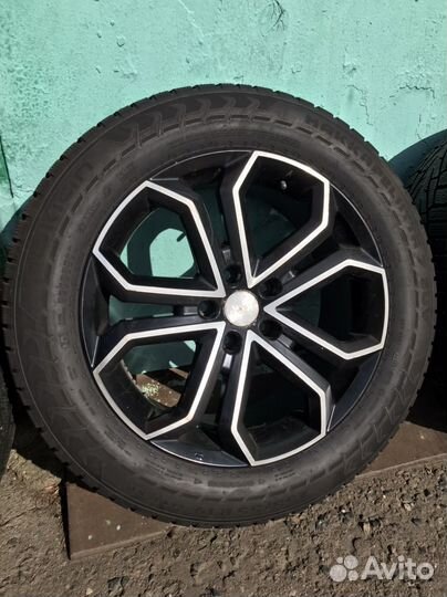 Колеса в сборе зимние шипованные 255/55R19 111T XL