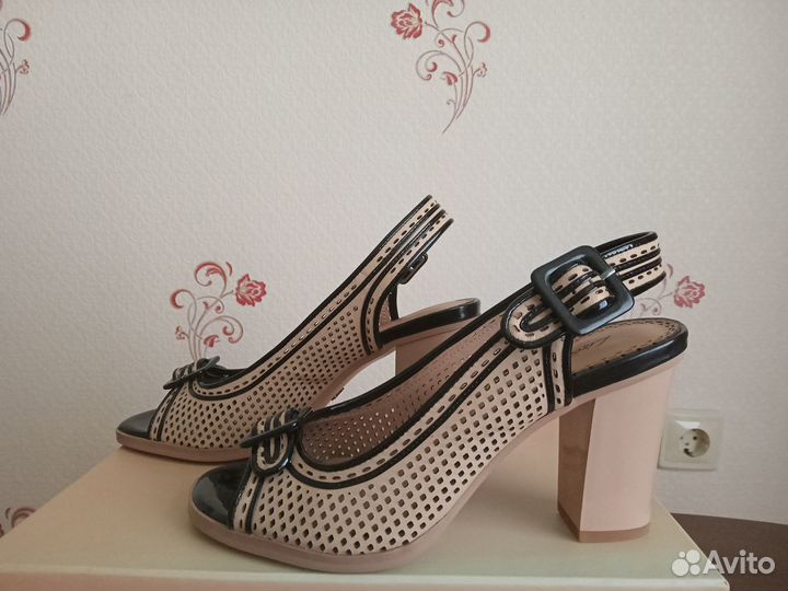 Туфли женские 36 размер новые