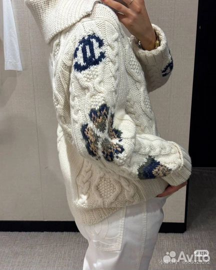 Кардиган на молнии Chanel