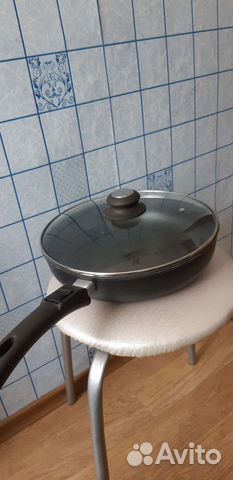 Сковорода 28 см литая,б/у неваметаллпосуда