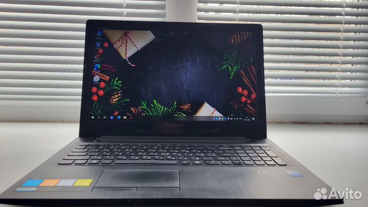 Мощный, быстрый ноутбук Lenovo/8gb/SSD