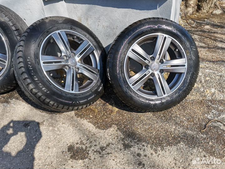 Диски с резиной r15