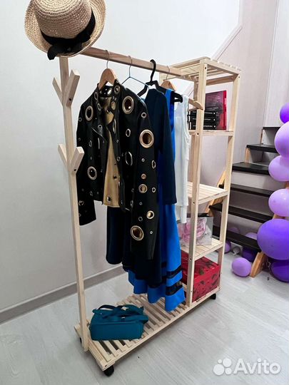 Вешалка напольная