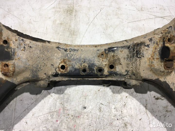 Балка подмоторная (Nissan Primera)