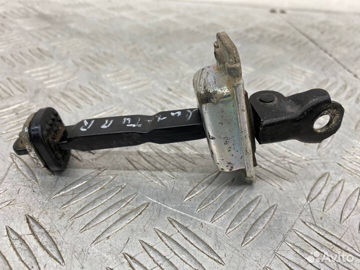 Б/У ограничитель двери передний правый Chevrolet