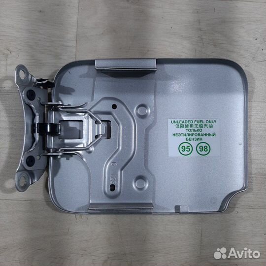 Лючок топливного бака Renault Logan седан 2017