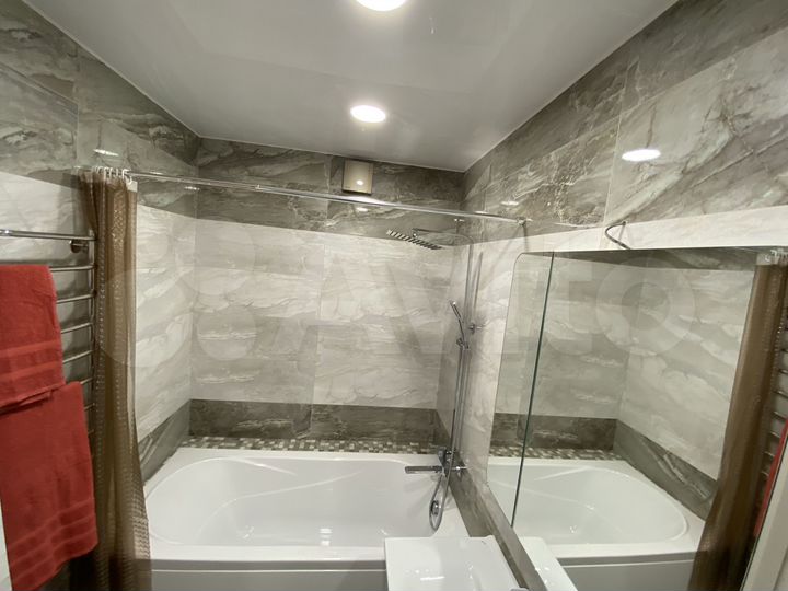 2-к. квартира, 82 м², 10/21 эт.