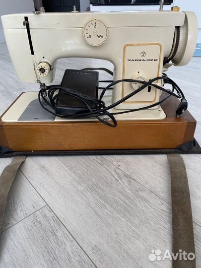 Швейная машина Чайка 132м