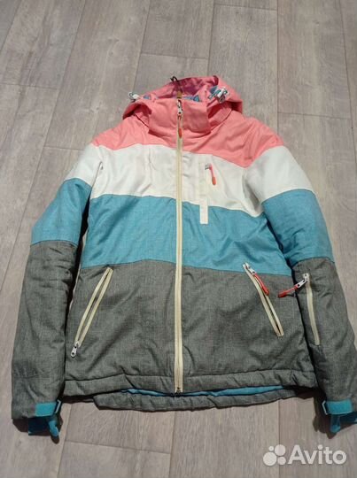 Горнолыжная куртка женская 44-46