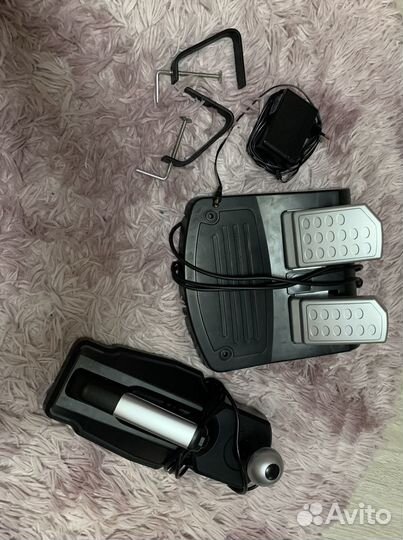 Игровой руль с педалями и коробкой передач