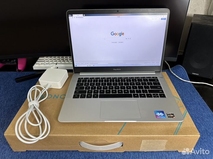 Ноутбук Honor Magicbook Ryzen 5 3500U / 16GB / 512