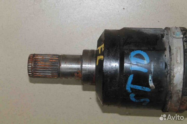 Полуось передняя левая Hyundai Santa Fe (CM) 2006