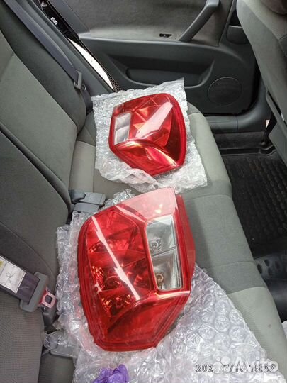 Фонари задние