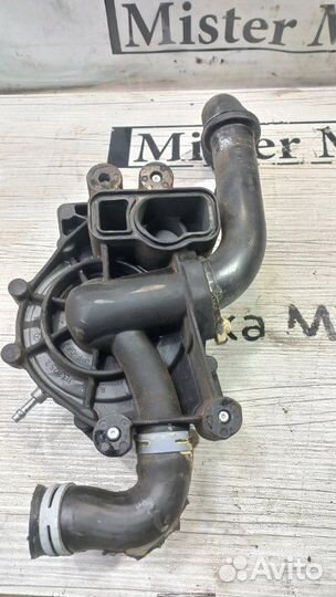 Помпа водяная Mercedes-Benz M-Class Ml250 Gle W166