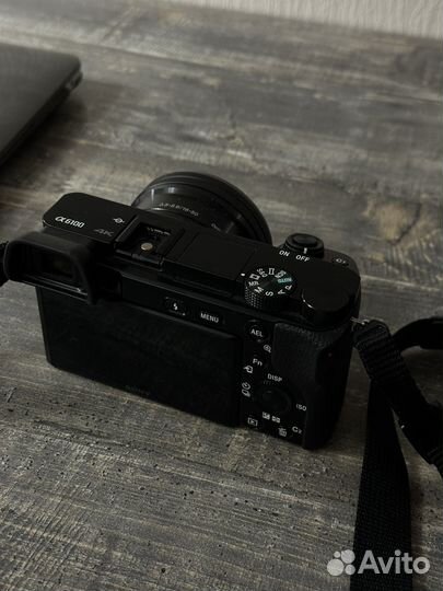 Компактный фотоаппарат sony a6100