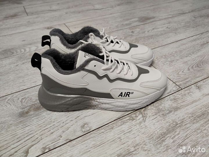 Кросовки осенние