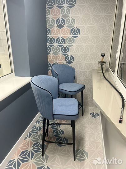 Стул Милано полубарный