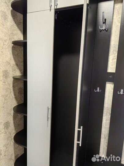 Шкаф в прихожую