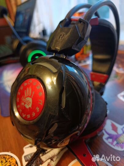 Игровые наушники