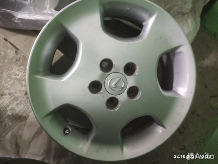 Диски на lexus r17