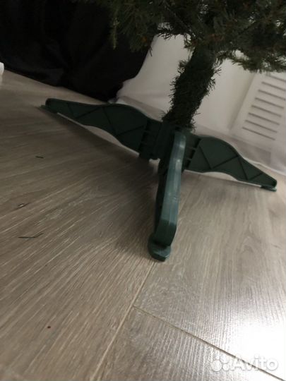 Ель искуственная 180 2сезона бу