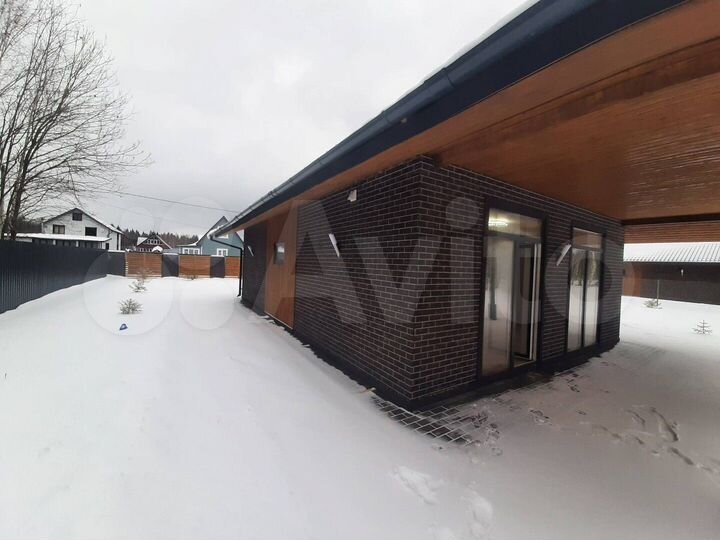 Дом 77,1 м² на участке 8,4 сот.