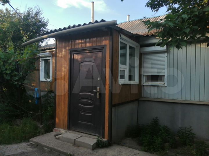 Дом 64 м² на участке 5 сот.