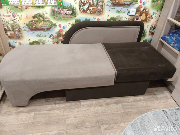 Продам детский диванчик