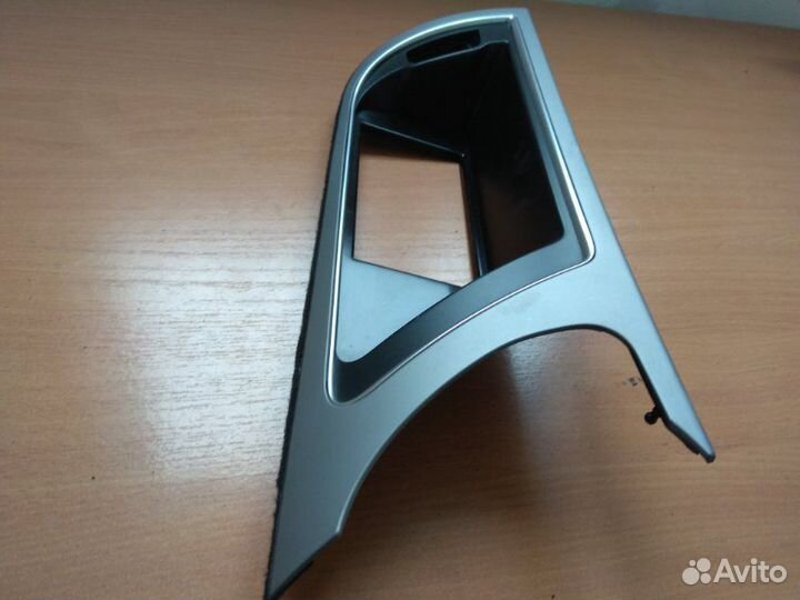 Накладка на торпедо (панели) Audi Q5 2008-2017