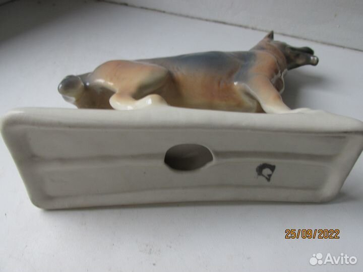 Фарфоровые статуэтки