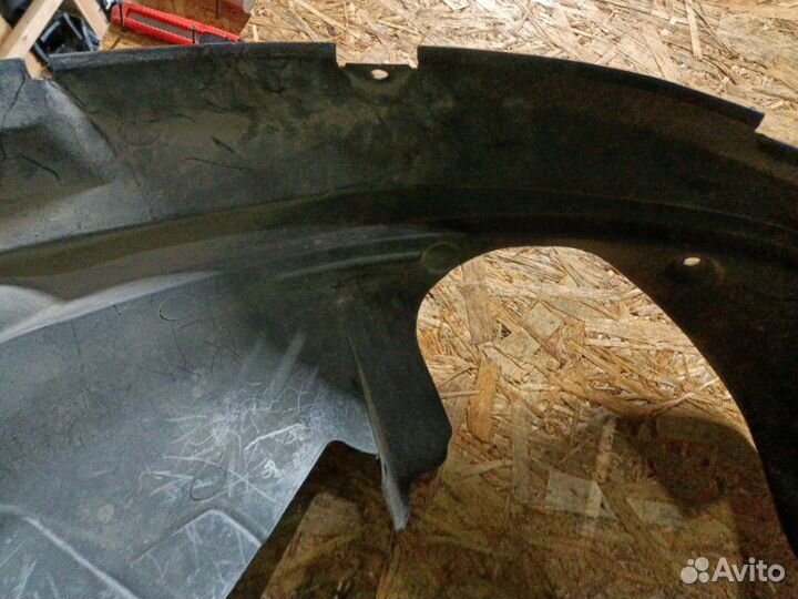 Защита арок (подкрылок) передняя правая Suzuki Sx4
