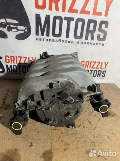 Коллектор впускной Audi Q7 4L BAR 2006