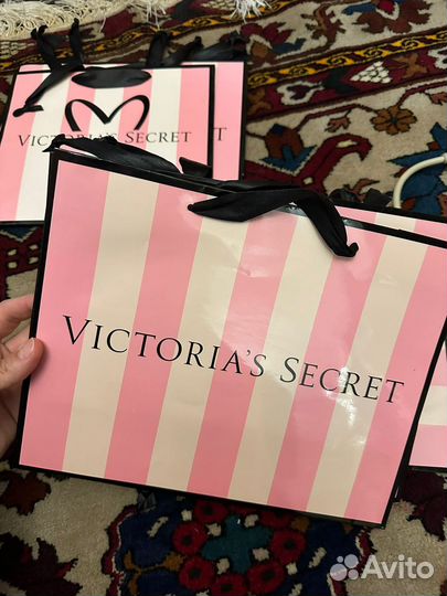Пакеты Victoria’s Secret