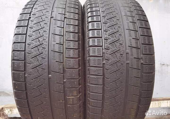 Triangle Snowlink TWT02 235/45 R18 98V