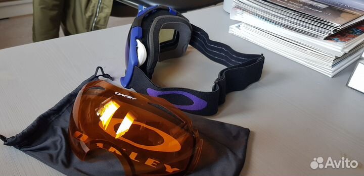 Горнолыжные очки oakley