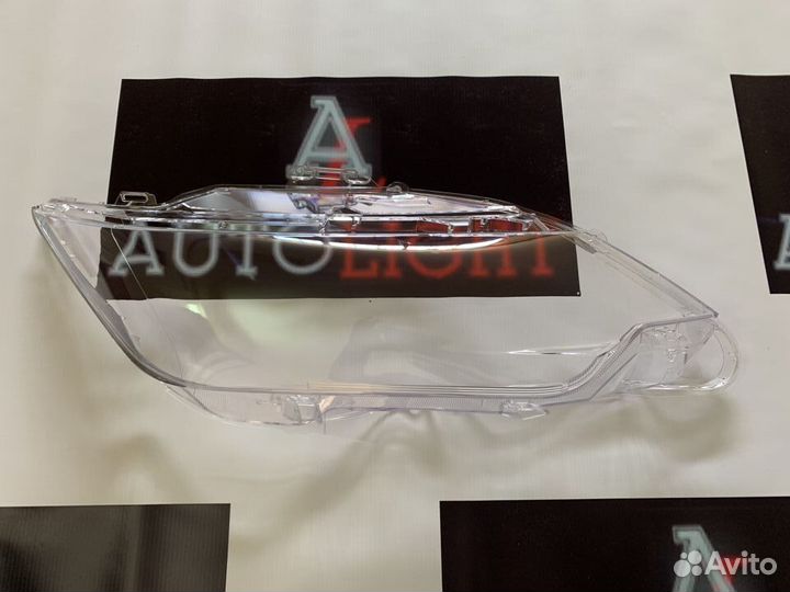 Стекло фары Toyota Camry V55 2014-2018 правое