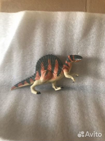 Динозавры Universal