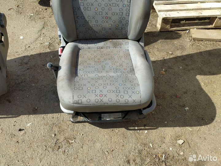 Сидения Фольксваген Т5