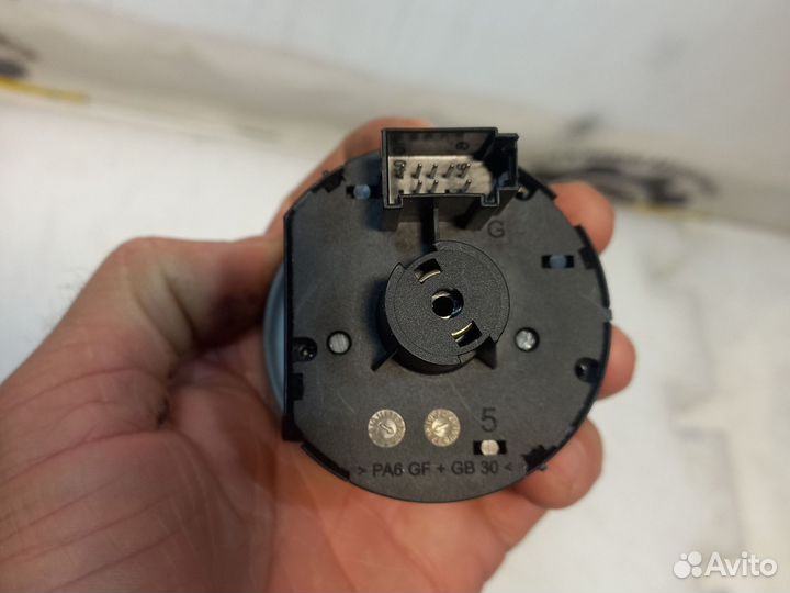 Переключатель Света Volkswagen Golf 6