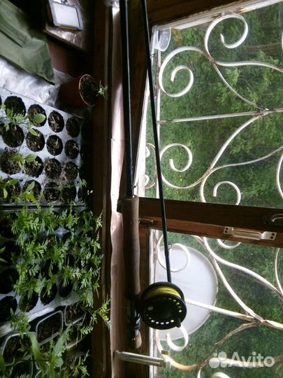 Удочка для нахлыста с катушкой,шнуром