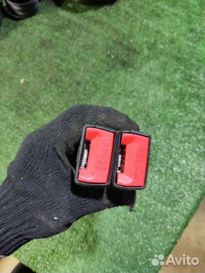 Защелка ремня безопасности задняя Geely Emgrand