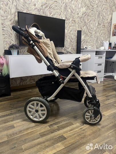 Коляска прогулочная jetem