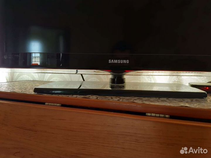Телевизор samsung 