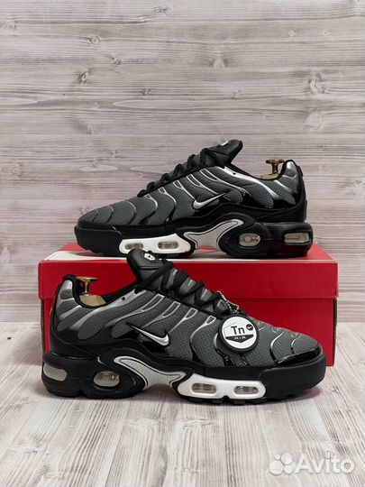 Кроссовки мужские зимние Nike air max Tn +