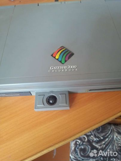 Ноутбук Gateway 2000 colorBook