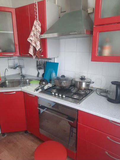 2-к. квартира, 46 м², 1/3 эт.